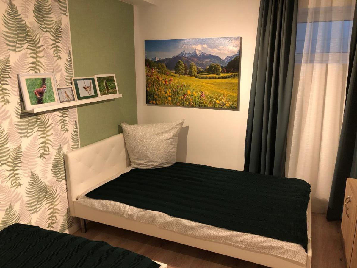 Großzügige Wohnung in Messenähe, Feenzian UG Friedrichshafen Exterior foto