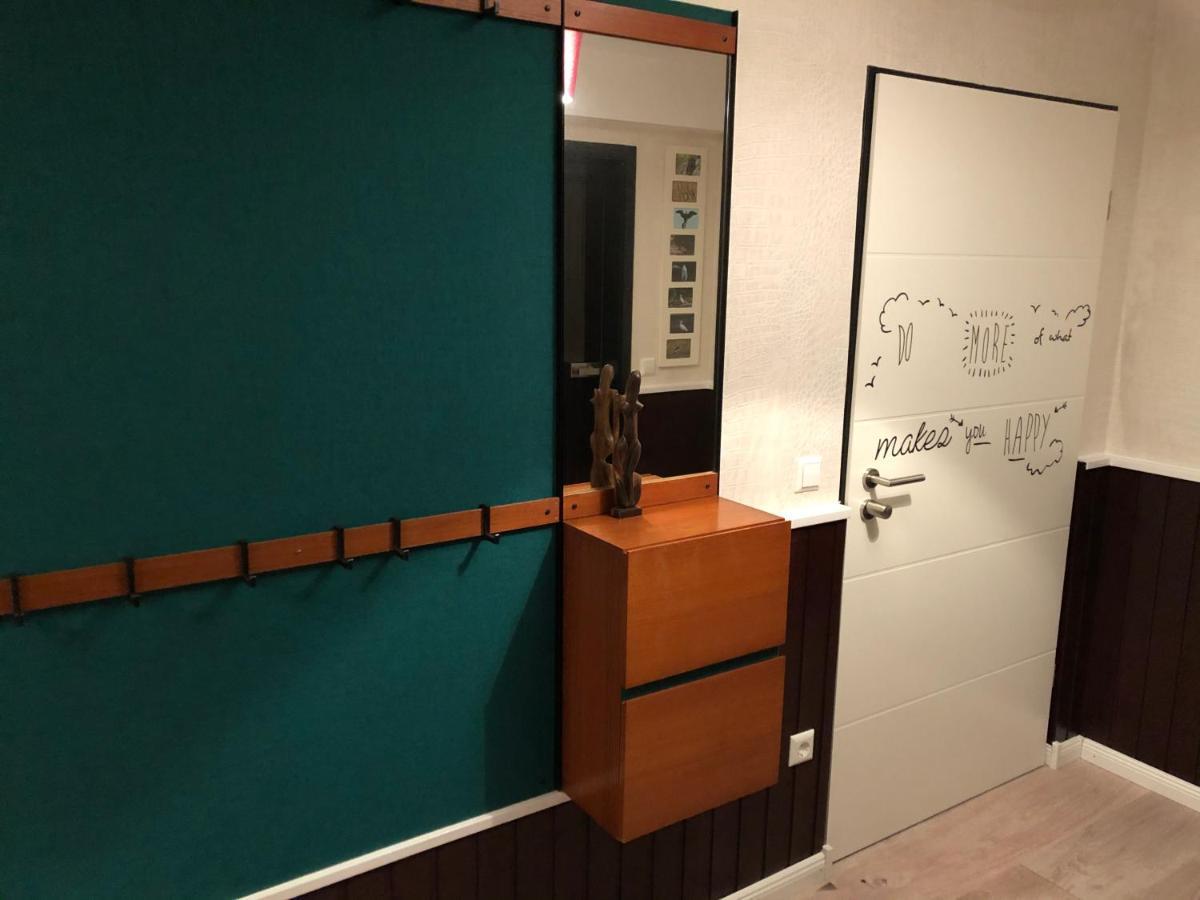 Großzügige Wohnung in Messenähe, Feenzian UG Friedrichshafen Exterior foto